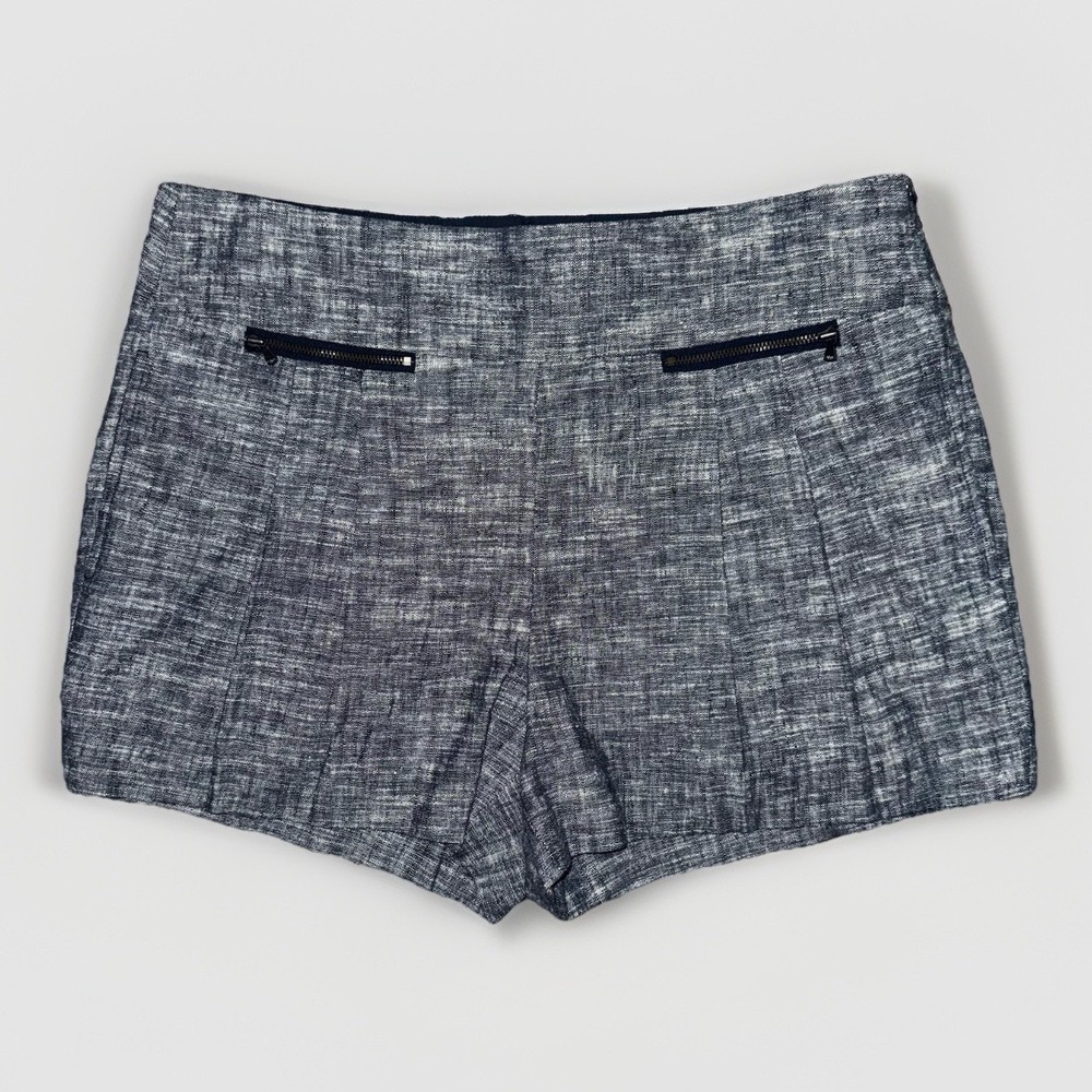 NWT LOFT Pleated Shorts Size 8 Blue Chambray Linen Blend High Rise Work Casual